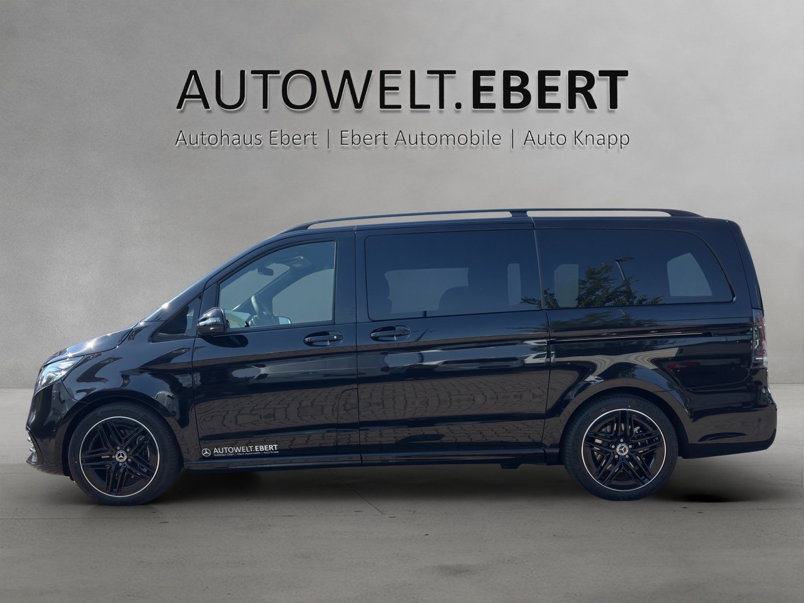 Fahrzeugabbildung Mercedes-Benz V 300 d STYLE Lang MBUX WinterPa AMG Line