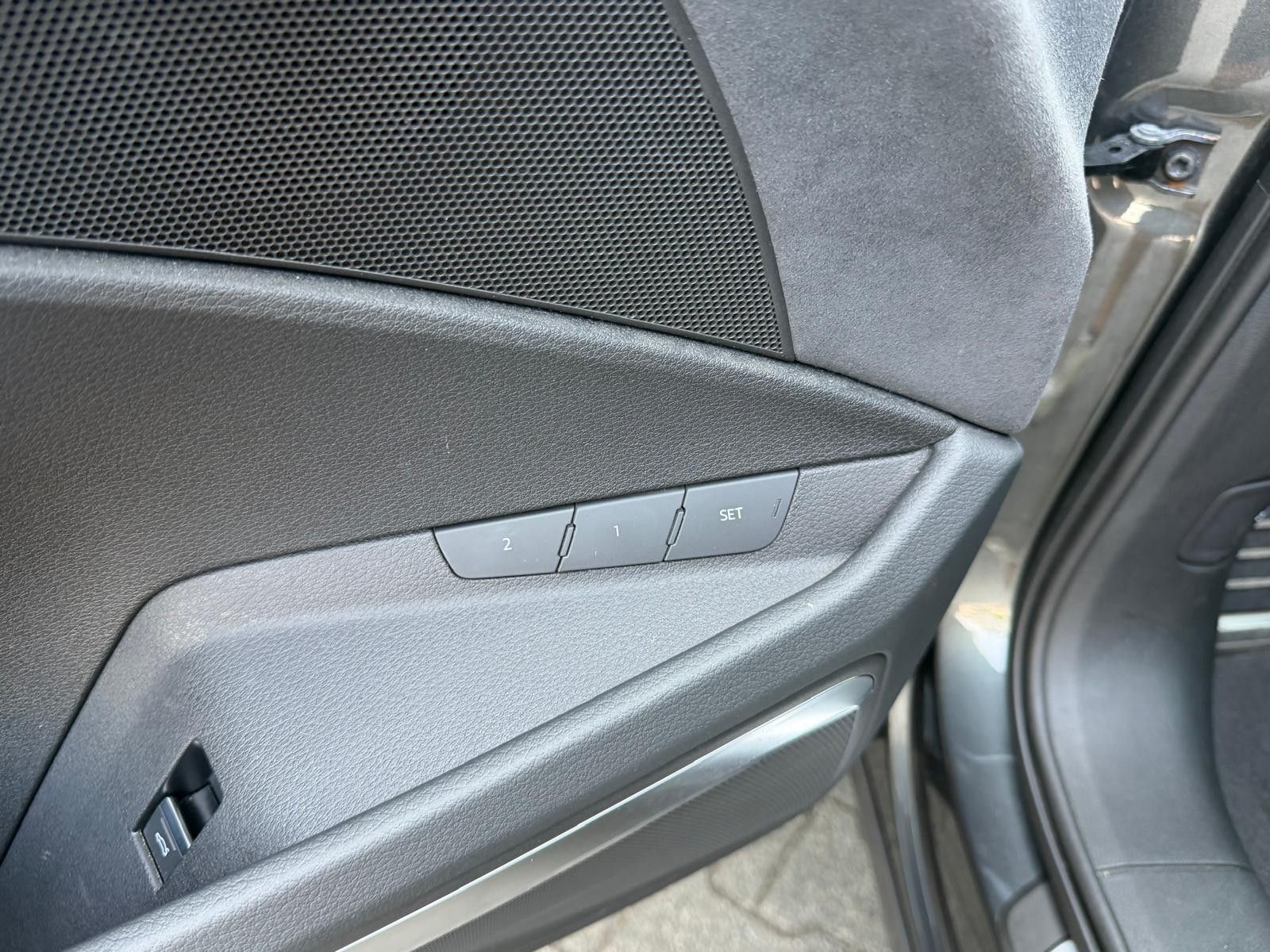 Fahrzeugabbildung Audi SQ8 e-tron QATT SPORTBACK BLACK EDIT NAPPA+PANO+