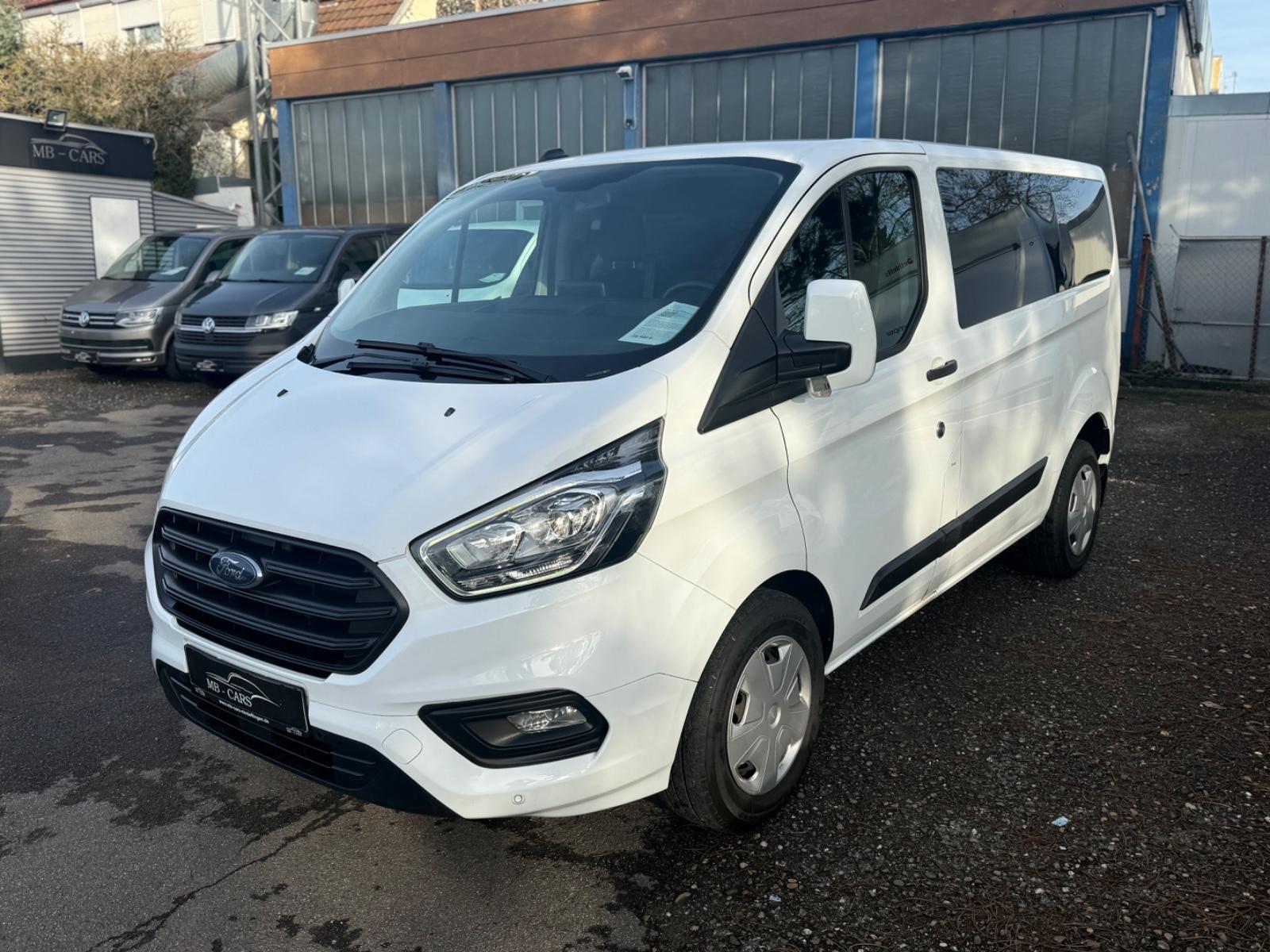 Ford Transit Custom *NAVI*9-SITZER*PDC
