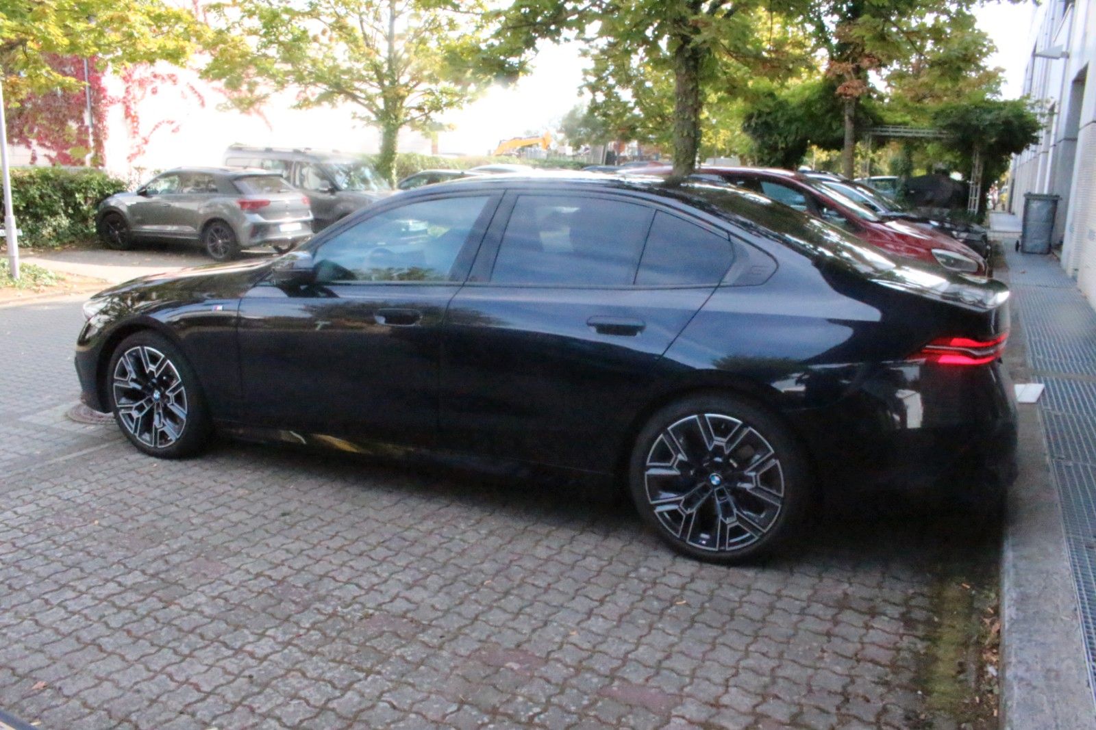 BMW 520 5 Limousine 520 d Sportpaket~LC ~AHK~Adapt.L foto 4