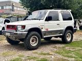 Mitsubishi Pajero V6 3.0 Benzina GLS 150cv 4x4 1 - Mitsubishi Pajero Gls mit Benzin-Antrieb