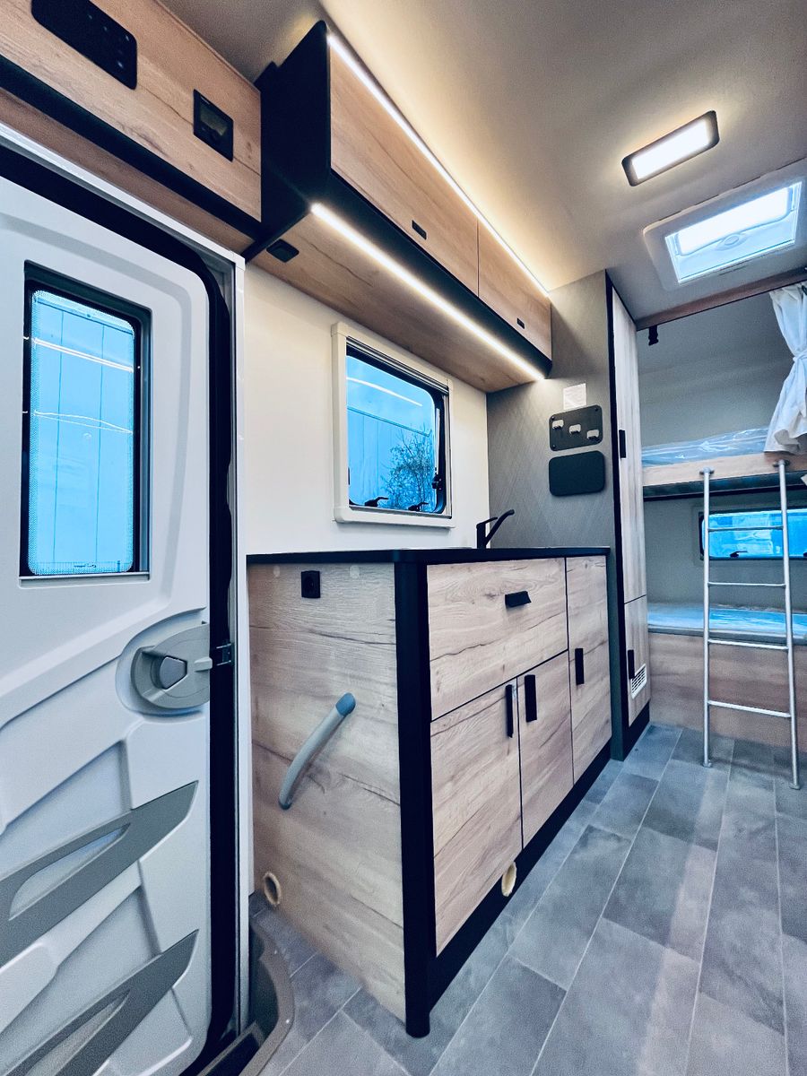 Fahrzeugabbildung XGO Dynamic 27 - Modell 2026