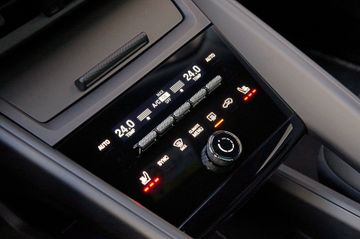 Porsche Macan 4*21"MacanDesign,ACC,PANO,BOSE,Head-Up*