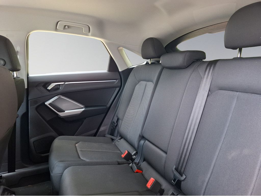 Audi Q3 - Bild 11