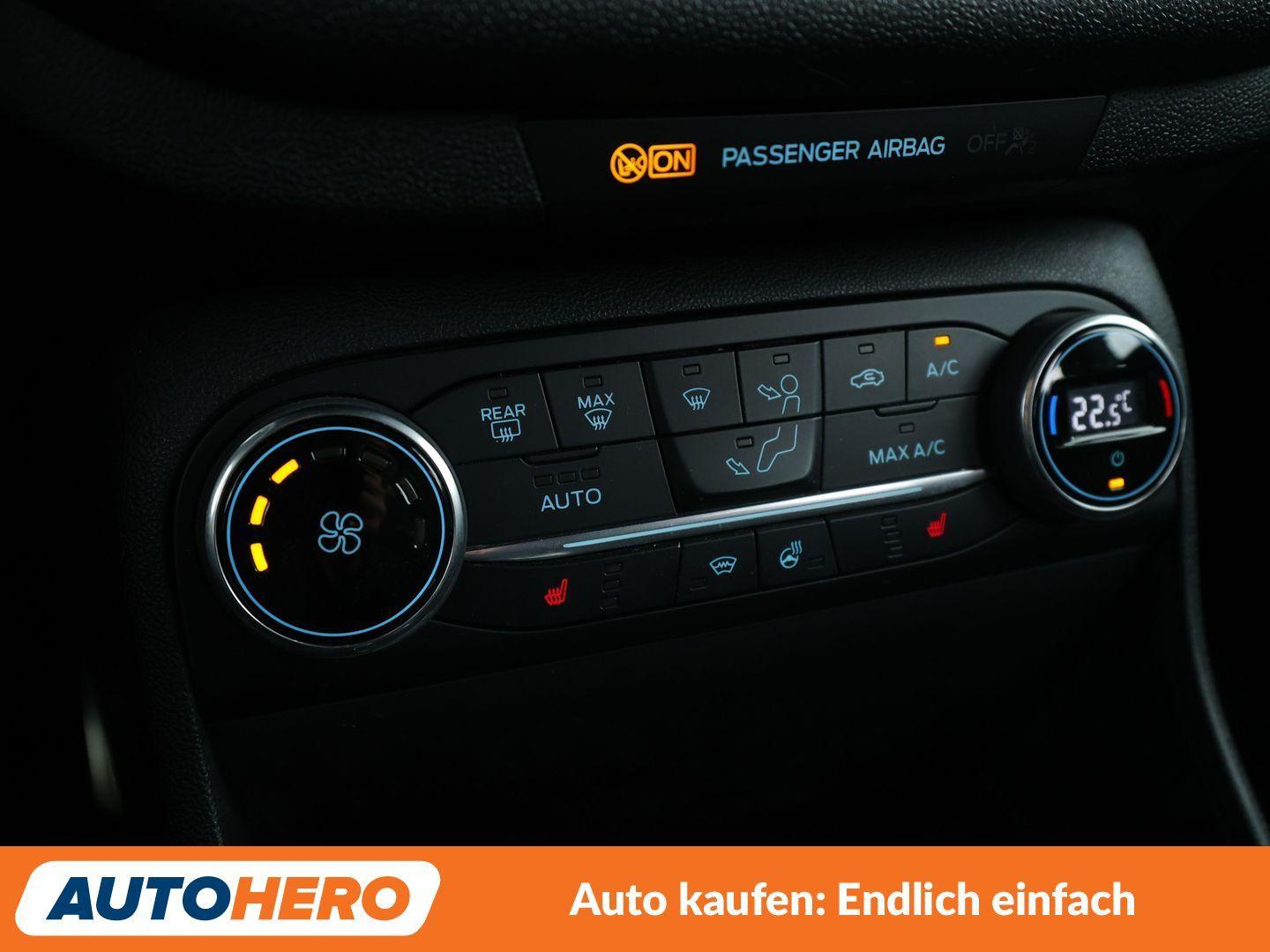 Ford Fiesta 1.0 EcoBoost ST-Line*NAV*ACC*PDC*SHZ*LHZ*