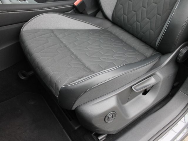 Volkswagen Tiguan 1.5 eTSI DSG Goal MATRIX AHK AREA NAVI TR foto 11