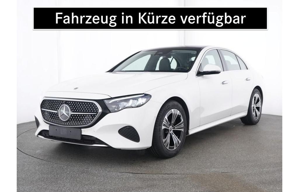Image of Mercedes-Benz E 220