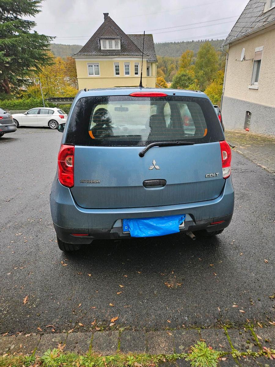 Mitsubishi Colt