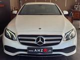 Mercedes-Benz E 200 Limousine Avantgarde*LED*NAVI*KAM*TEMPO - weiße Mercedes-Benz E 200