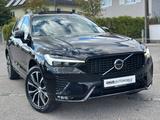 Volvo XC60 Ultimate Dark AWD Leder HuD Pano B&W 360° - Volvo XC60: Ultimate Dark