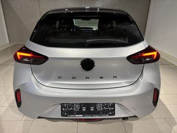 Fotografie 10 des Opel Corsa 1.2 Direct Injection Turbo GS