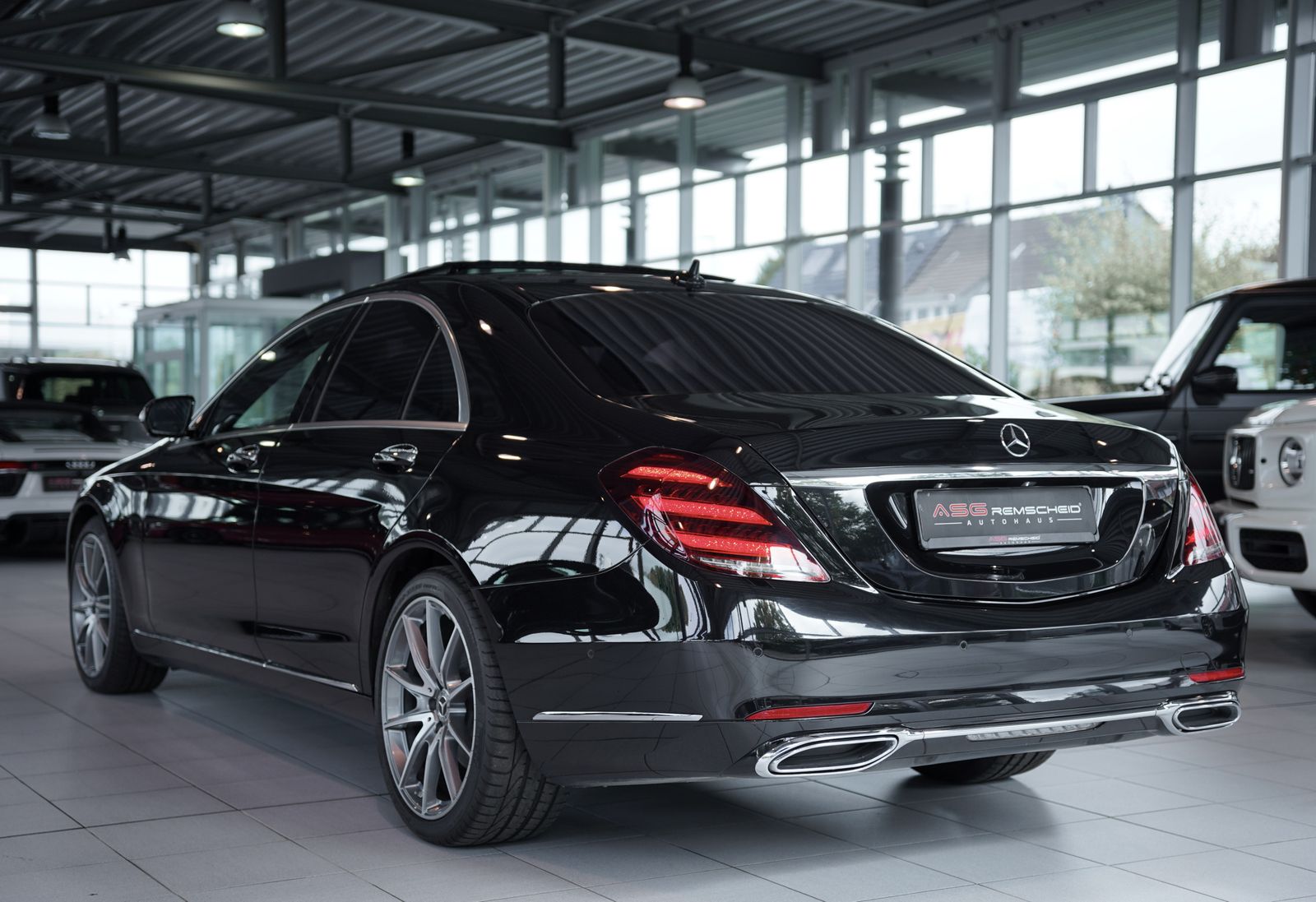 Mercedes Benz S 400