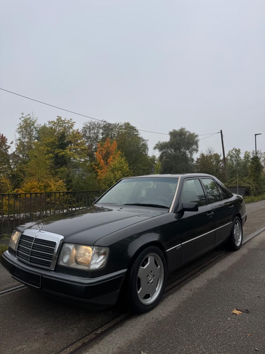 Mercedes-Benz E 260