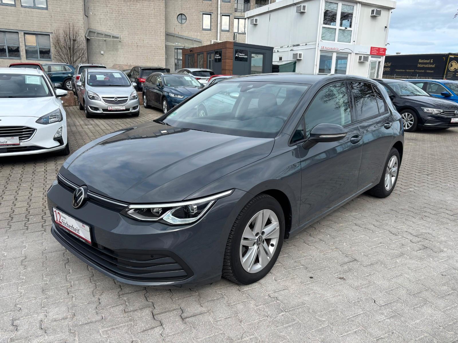 Volkswagen Golf VIII Lim. Life Virtual*Navi*LED*VW Garantie