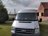 Ford  Transit/Tourneo 9sitzer - Ford Tourneo aus 2008
