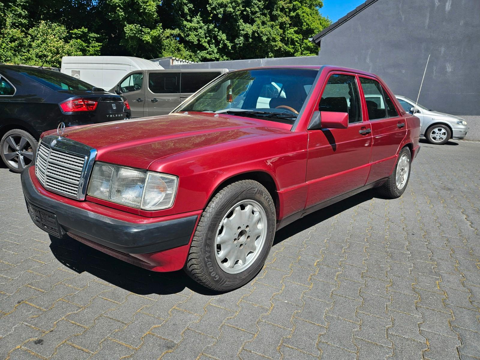 Mercedes-Benz 190e  2,0 Benzin OLDTIMER WERTGUTACHTEN Note 2,4
