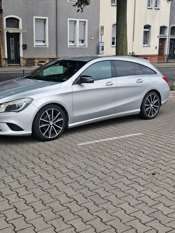 Image of Mercedes-Benz CLA 200 Shooting Brake