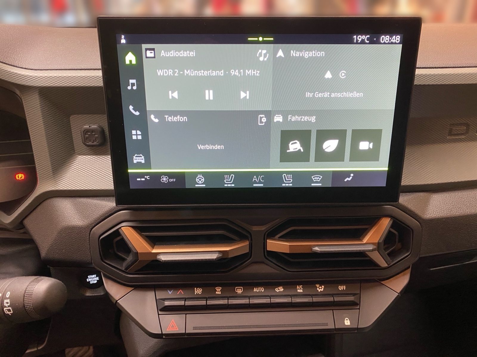 Fahrzeugabbildung Dacia Duster III 1.2 TCe 130 Extreme 4x4*LED*18"ALU*Wi