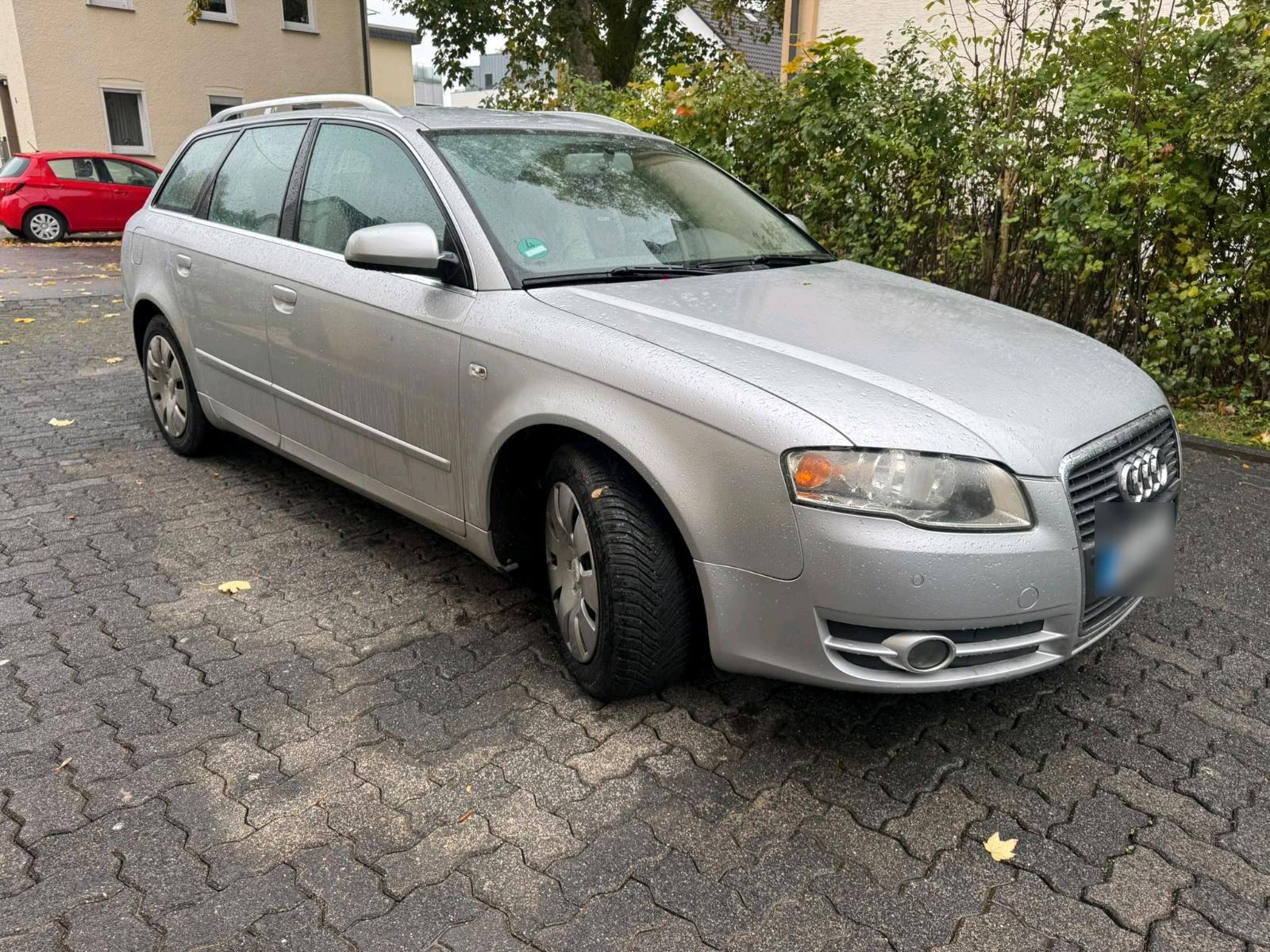 Audi A4 2006 — rear view