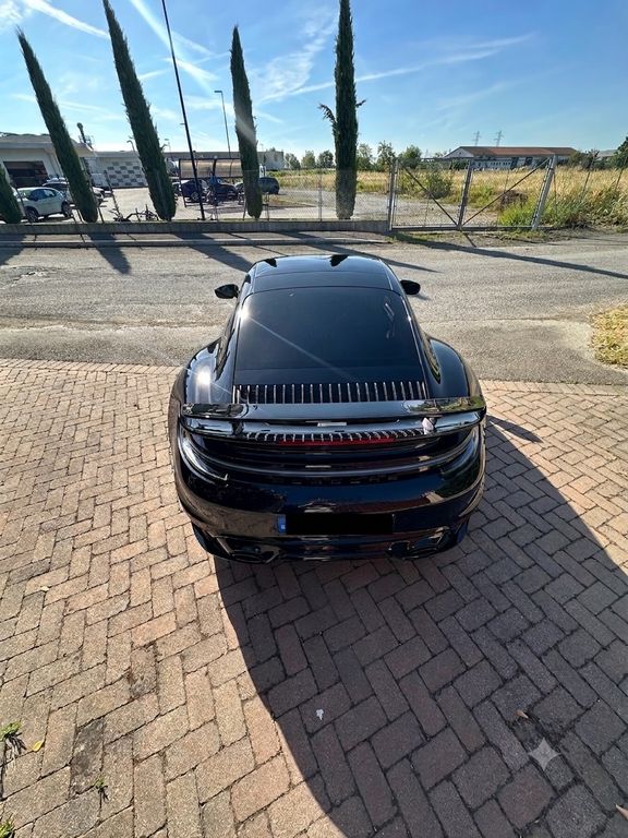 Image of Porsche 992