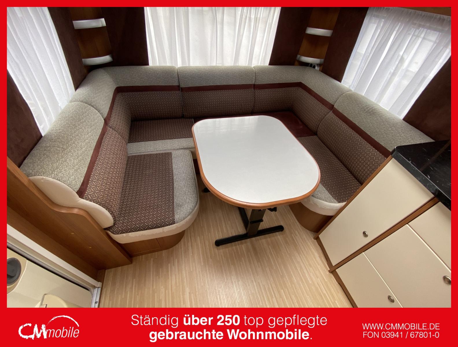 LMC Musica 470 D - Rundsitzgruppe - Festbett längs