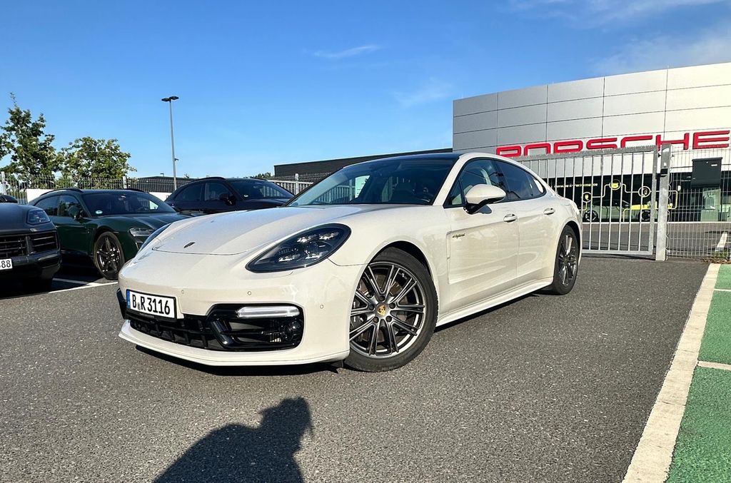 Image of Porsche Panamera