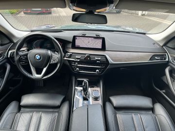 BMW 520 - 12