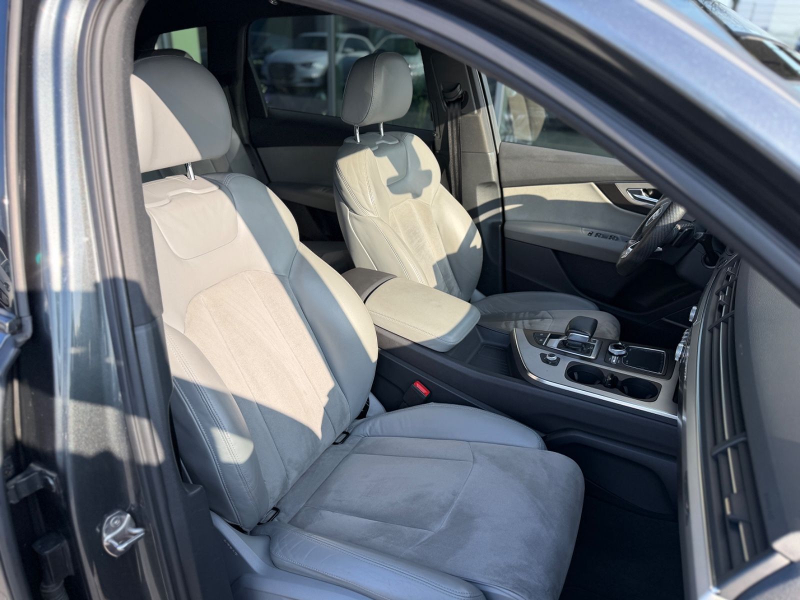 Q7 3.0 TDI quattro S-Line  Standheiz. Leder Pano