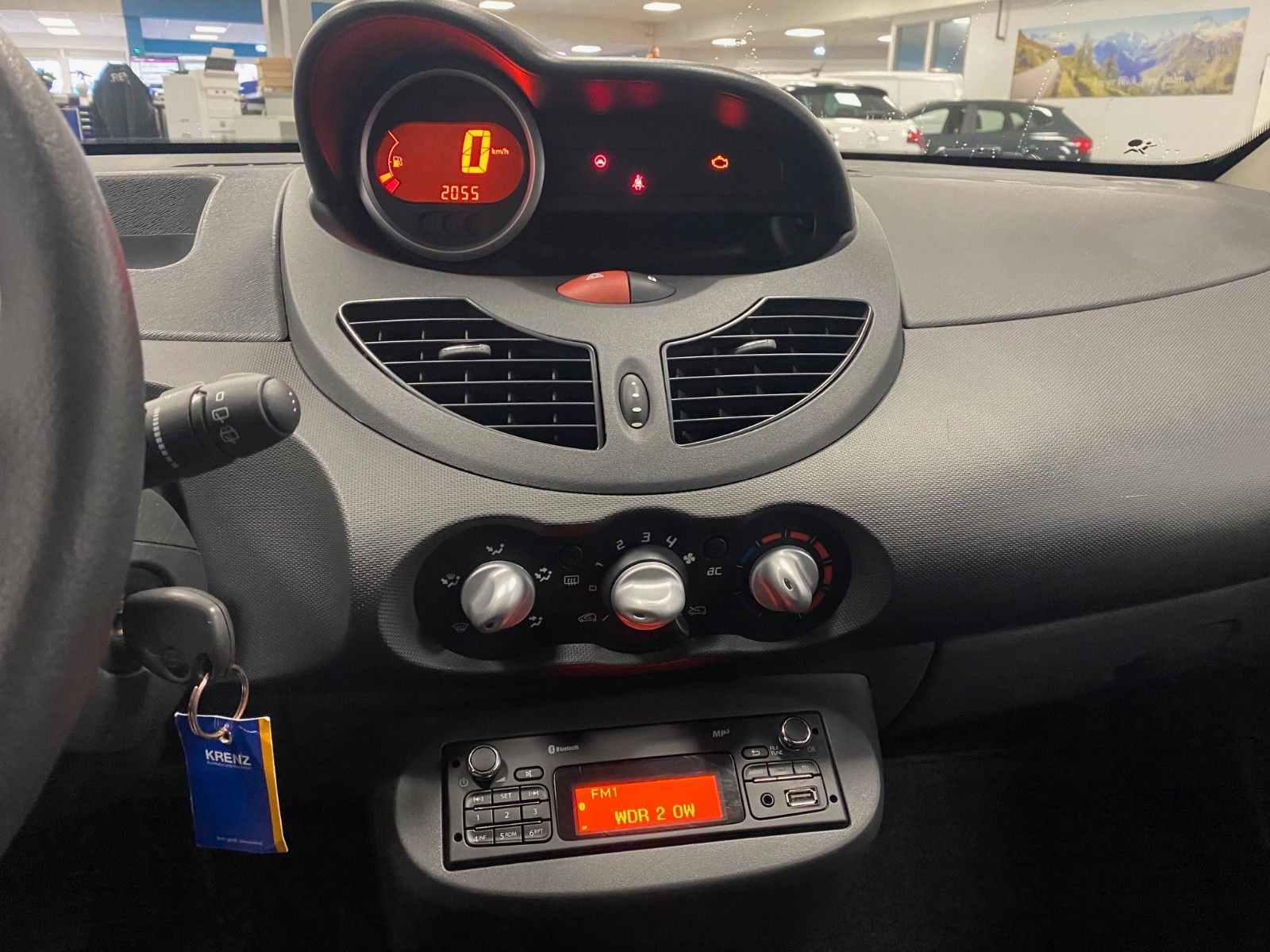 Fahrzeugabbildung Renault Twingo Expression 1.2 16V+KLIMA+GARANTIE+TELEFON