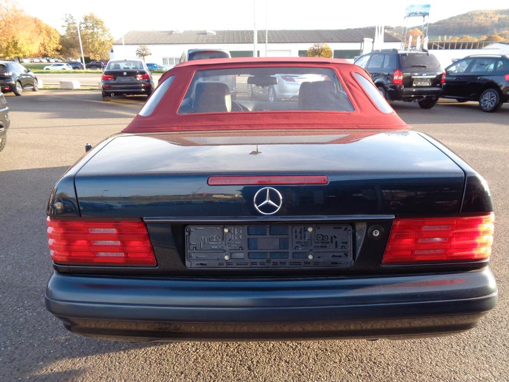 Mercedes-Benz SL 320