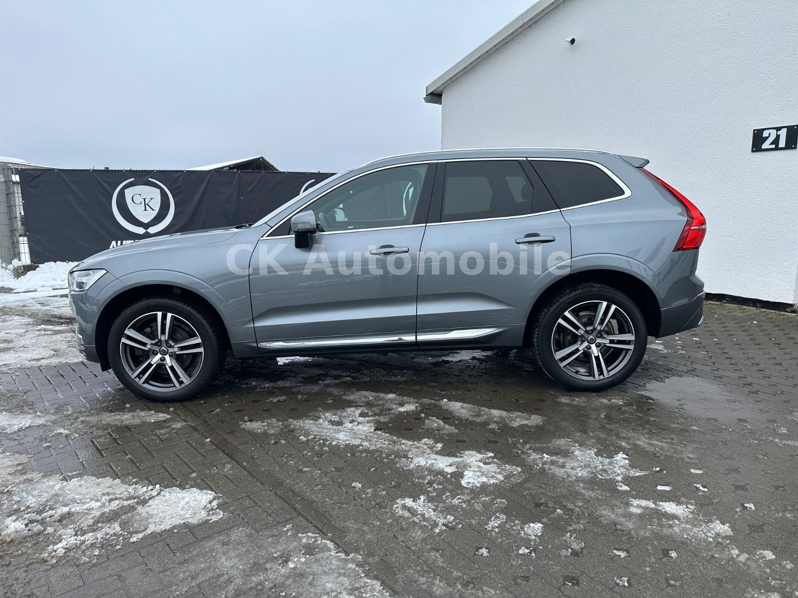 Fahrzeugabbildung Volvo XC60 D4 Inscription 2WD/BLIS/Head-Up/Pano/360°