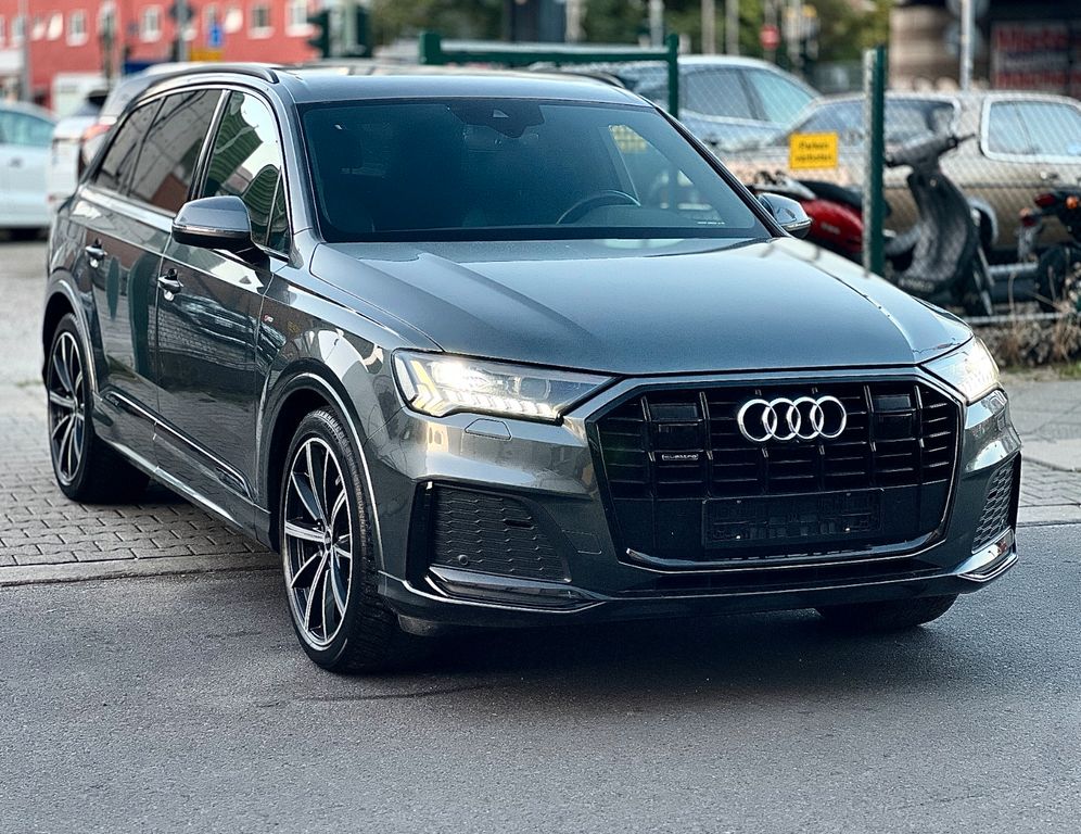 Image of Audi Q7