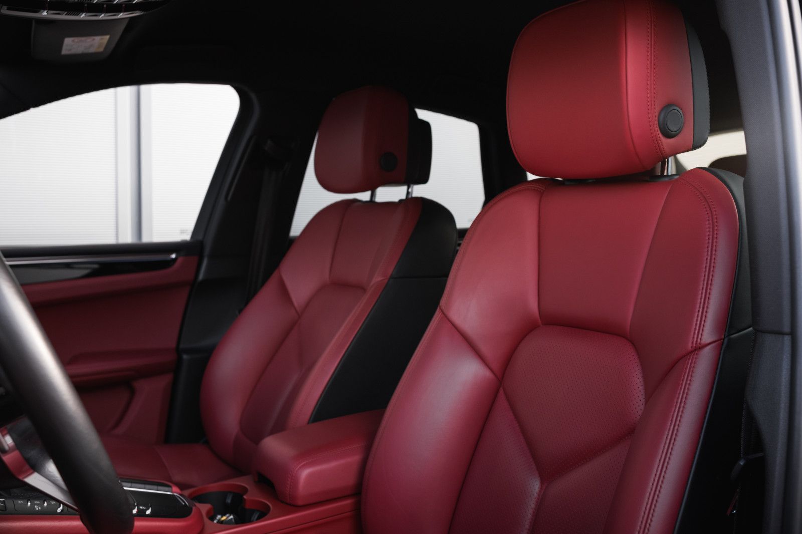 Fahrzeugabbildung Porsche Macan S Diesel-BOSE-Approved-Steuer-Kam.-PAS