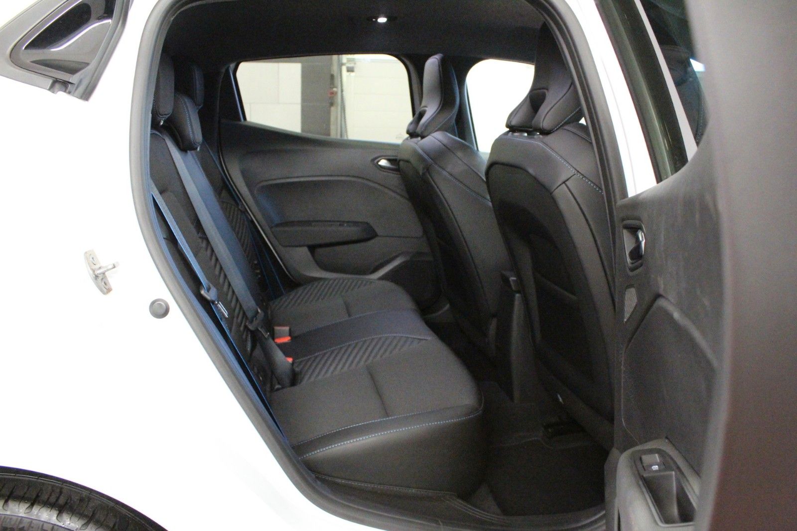 Fahrzeugabbildung Renault Clio E-Tech Full Hybrid 145 Esprit Alpine