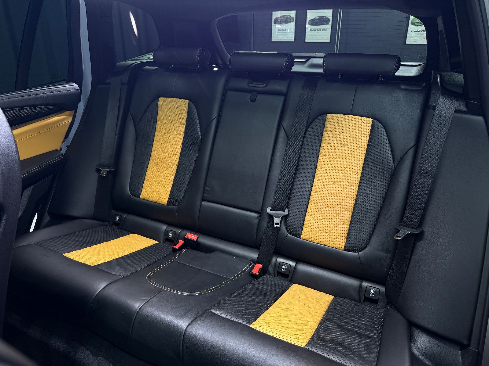Fahrzeugabbildung BMW X3 M |H/K|HuD|PANO|LASER|INDIVIDUAL