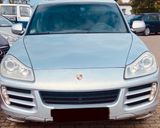 Porsche Cayenne S mit Prins Gasanlage - Porsche Cayenne: Gasanlage