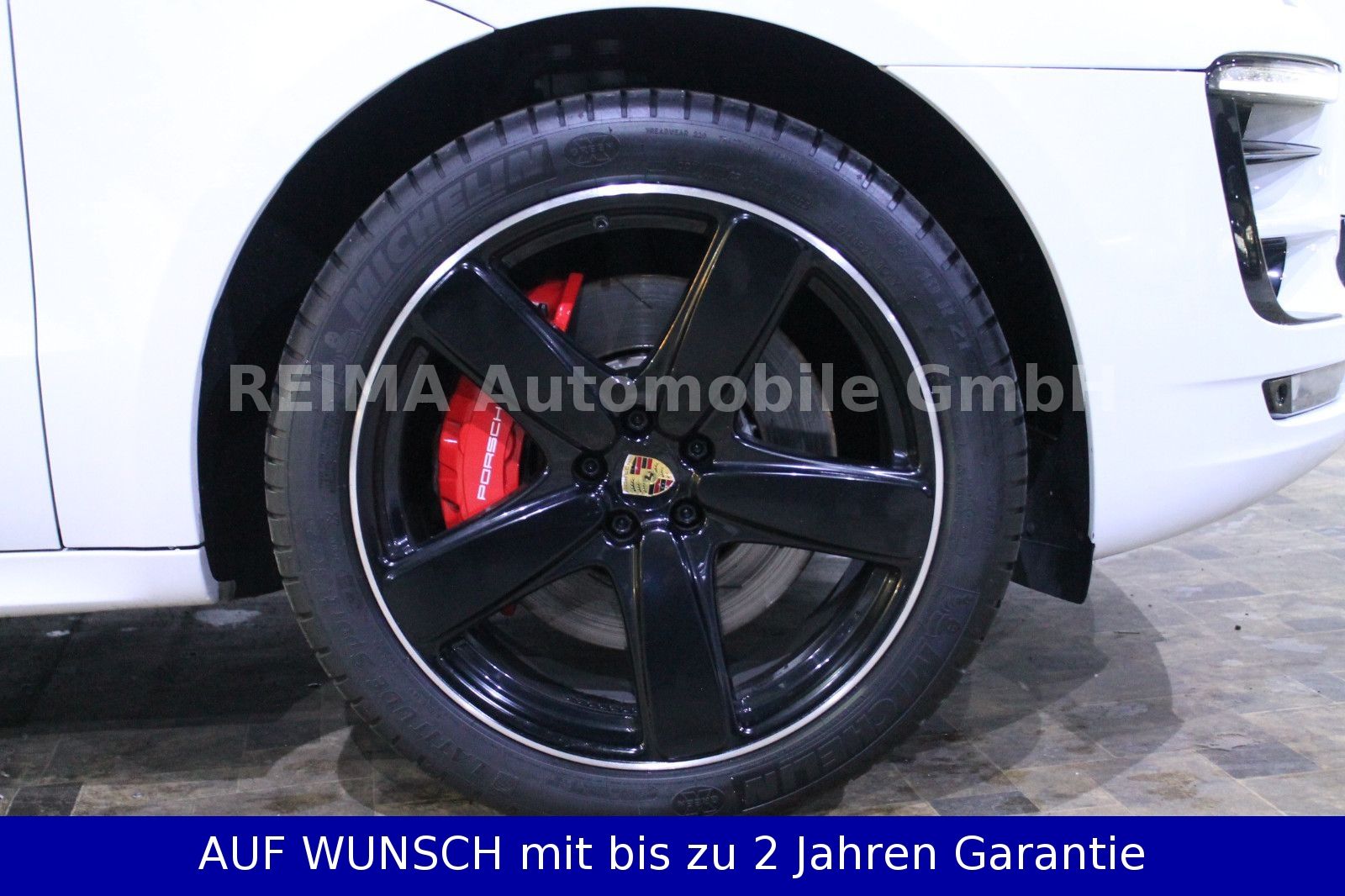 Fahrzeugabbildung Porsche Macan Turbo Performance, Carbon, Pano, Luft