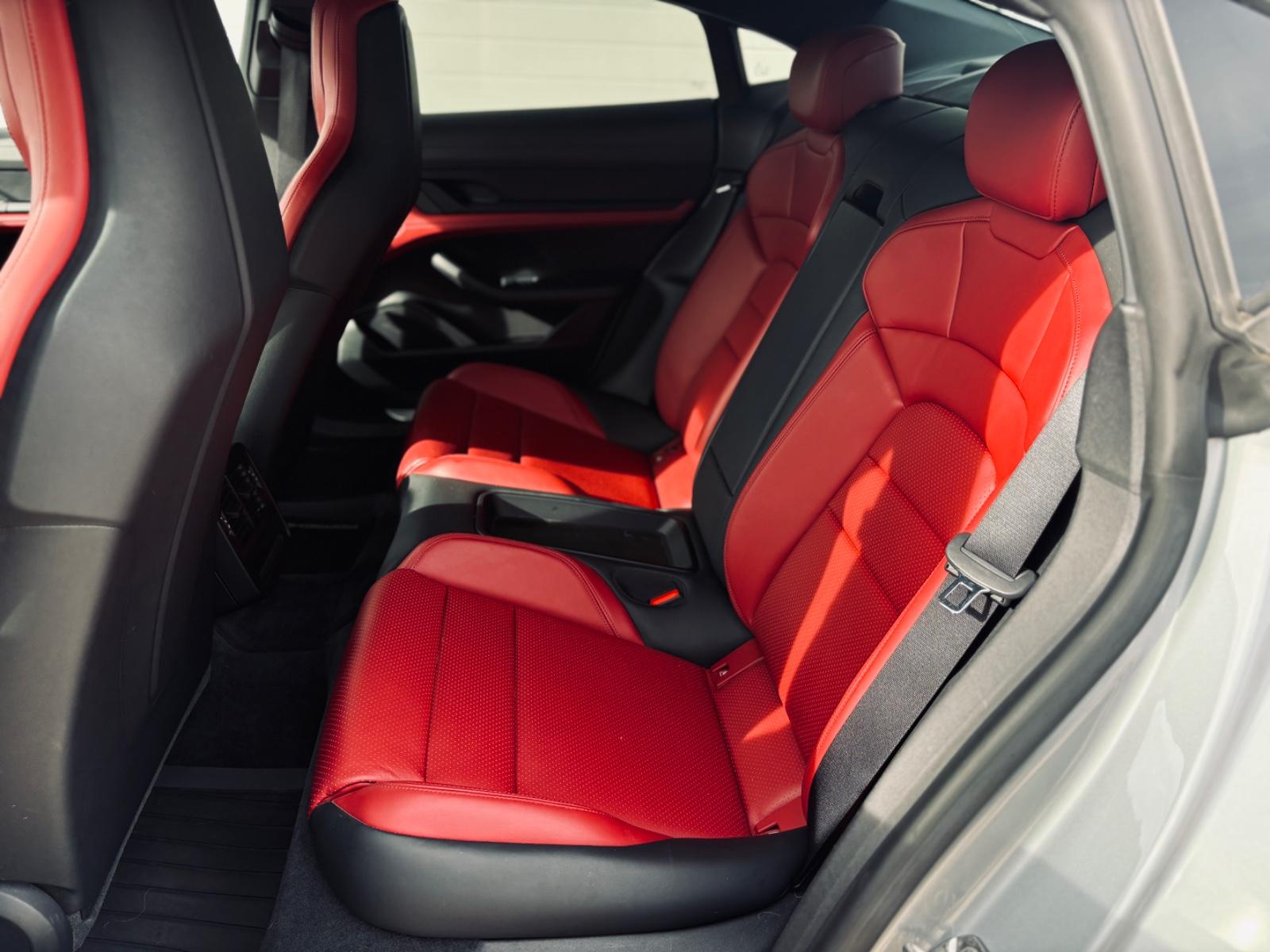PORSCHE TAYCAN 4S PERFORMANCE+ 571CH
