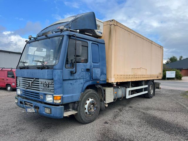 Volvo FL7 4x2 frigo