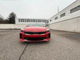 Kia Stinger GT 3,3 V6 AWD 370PS - Kia Stinger von privat