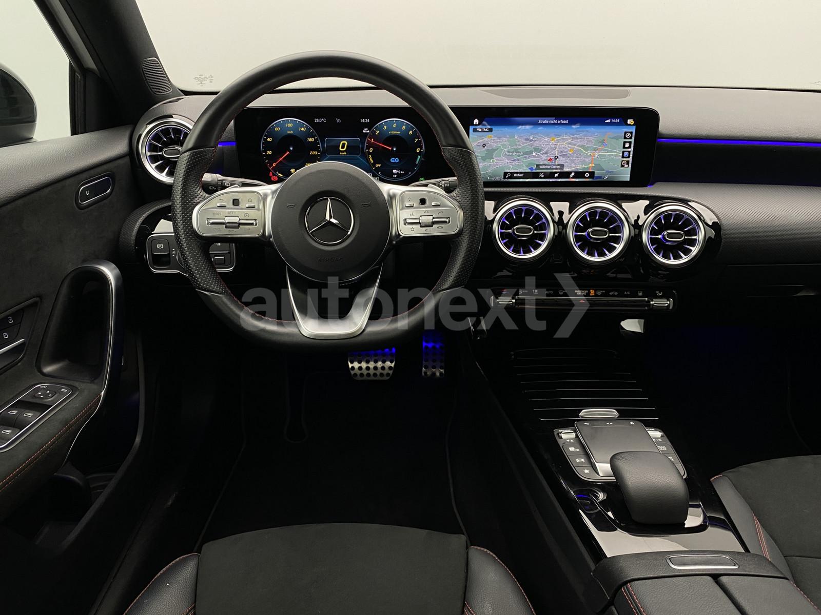 Mercedes-Benz A 250e *2x AMG Line+Night* PANO+Multibeam (0480)