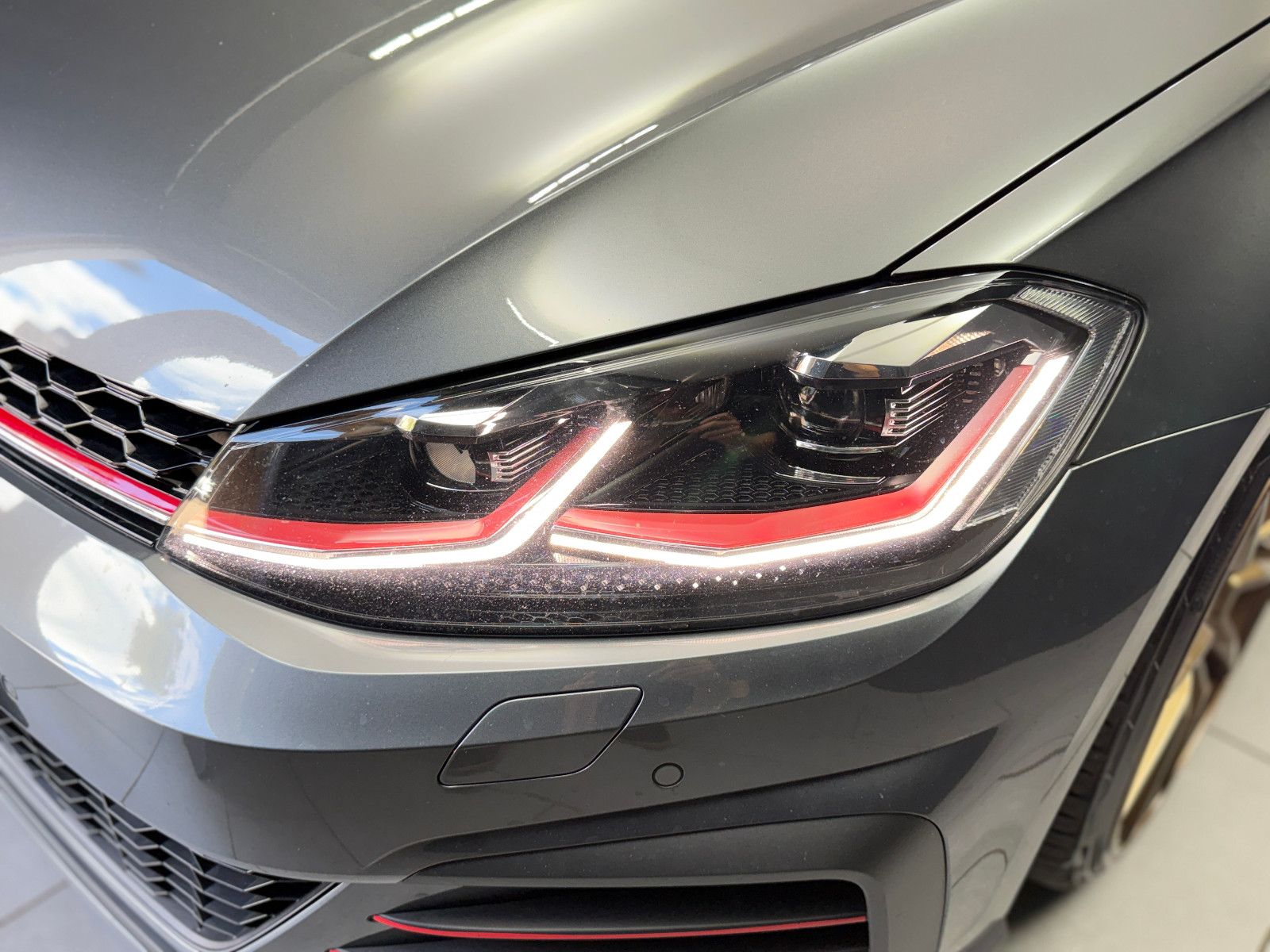 Fahrzeugabbildung Volkswagen Golf VII GTI Performance |APR|DSG|LED|MAXTON