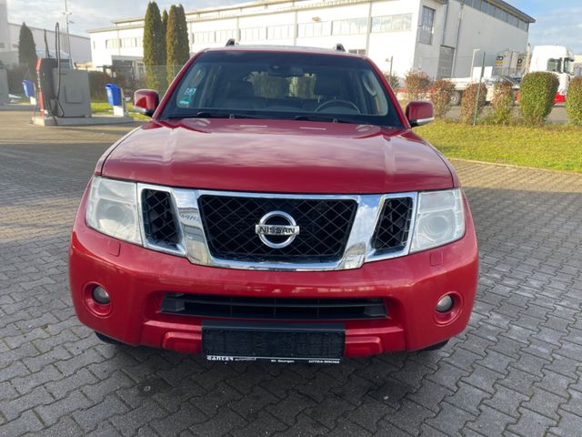 Nissan Pathfinder 2.5 dCi *Automatik*Leder*AHK*7-Sitzer