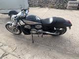 Harley-Davidson V Rod - HARLEY-DAVIDSON 2005 V ROD