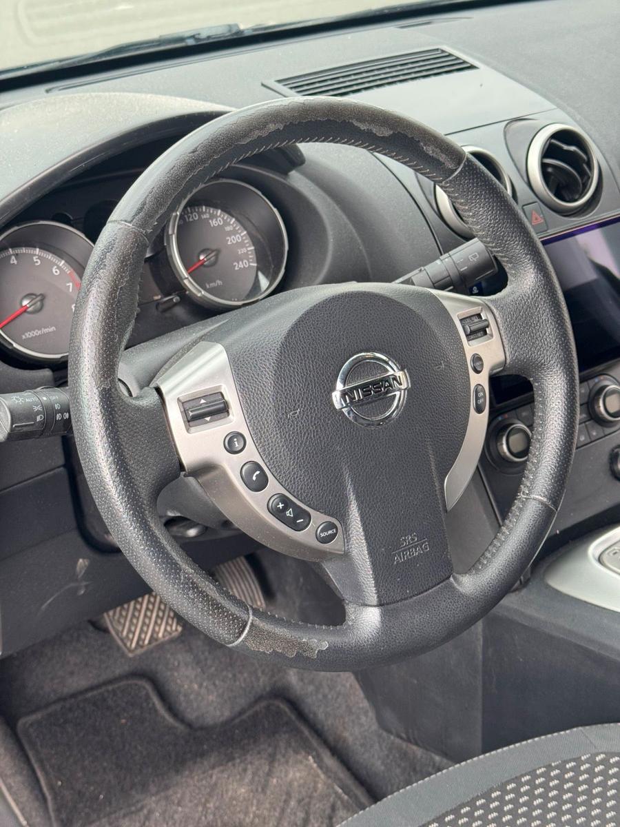 Nissan Qashqai+2 2009 — photo 15
