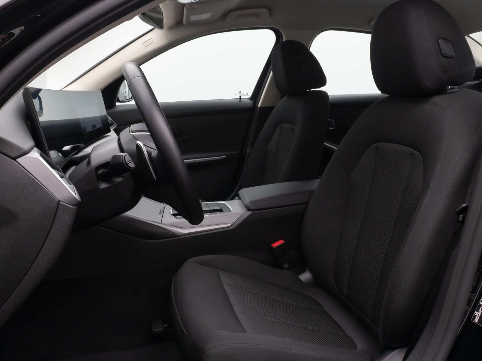 Fahrzeugabbildung BMW 318i GeschwindigReg DAB PDC Cockpit+ Widscreen