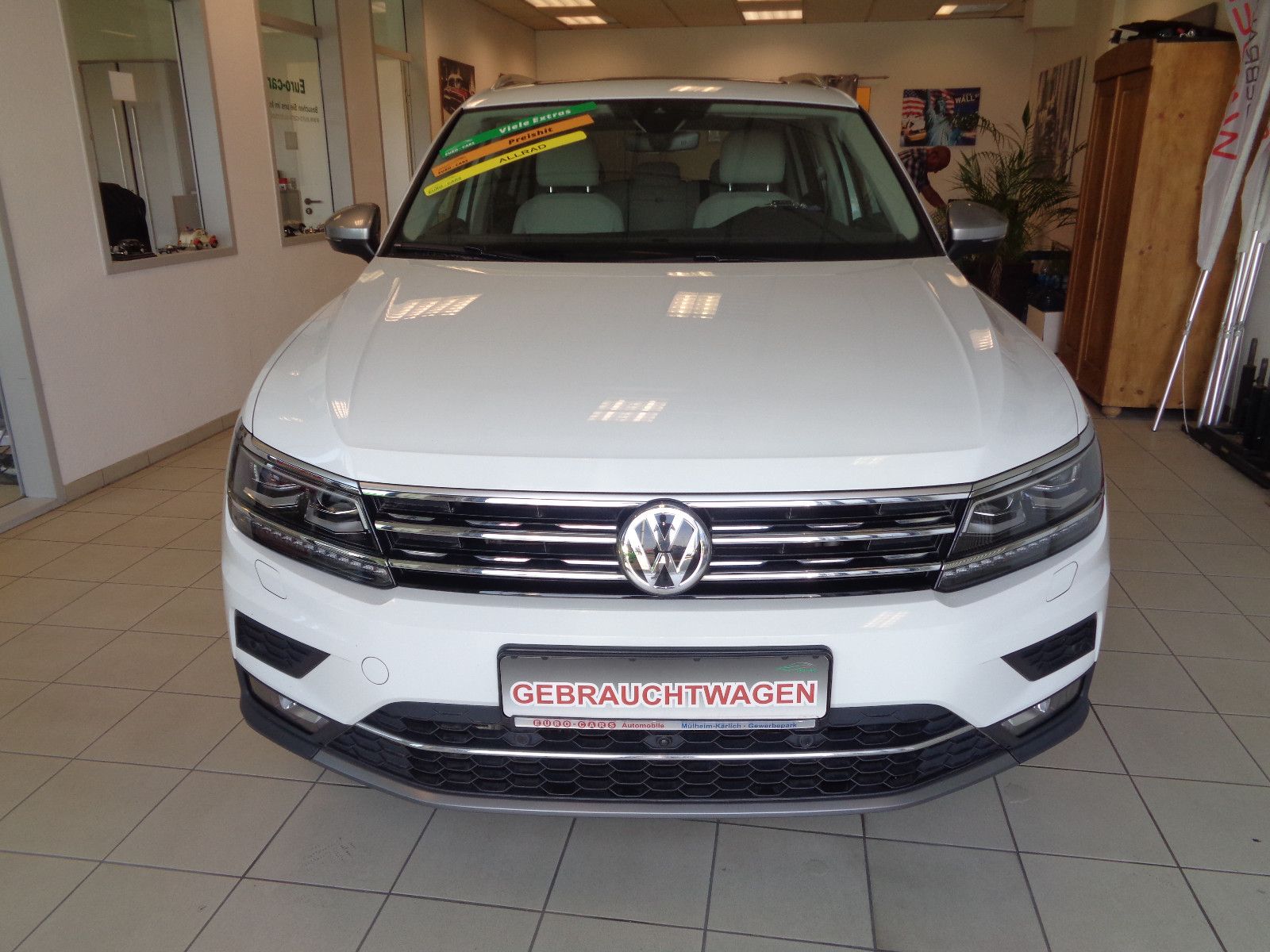 Fahrzeugabbildung Volkswagen Tiguan Allspace Highline 4Motion / KAMERA / LED