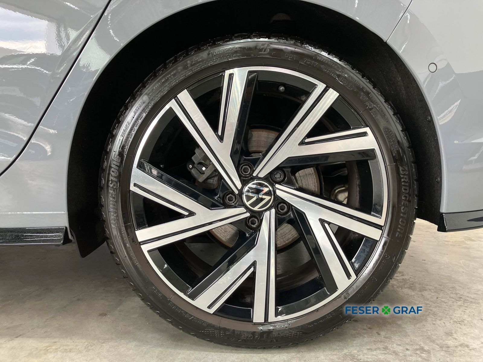 Volkswagen Golf - Bild 5