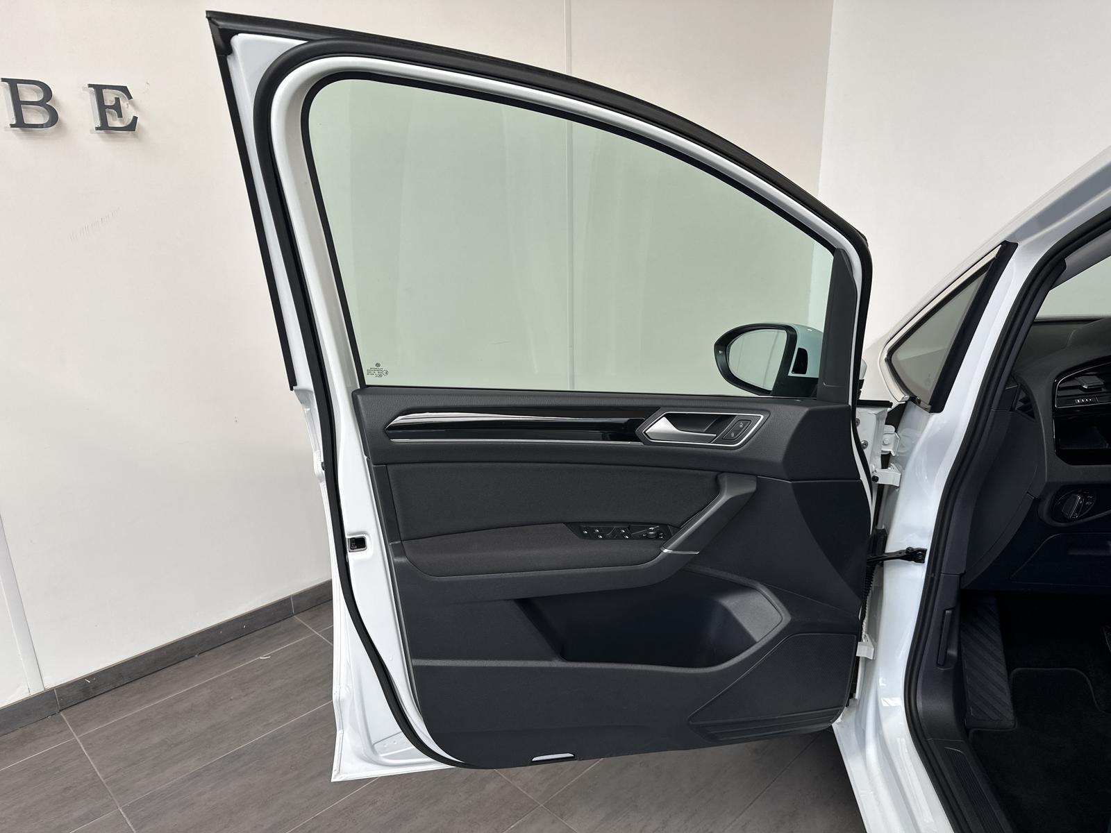 Volkswagen Touran 2.0 TDI DSG Highline NAV+LED+ACC+KAM, миниатюра 6