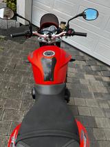Triumph Street Triple R - Triumph Street Triple S